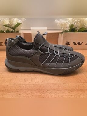 Jambu Women's Sparrow-Vegan (Water Ready) Slip-On Shoes Gray  Size 9